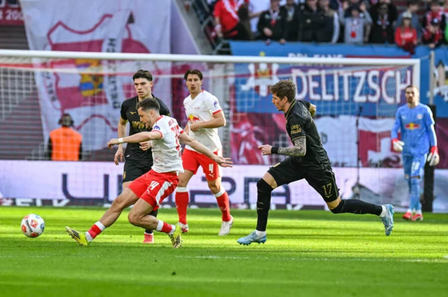 RB Leipzig vs Augsburg (21:30 – 07/03) | Xem lại trận đấu