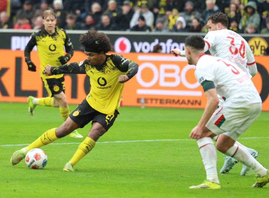 Dortmund vs Augsburg (21:30 – 14/03) | Xem lại trận đấu